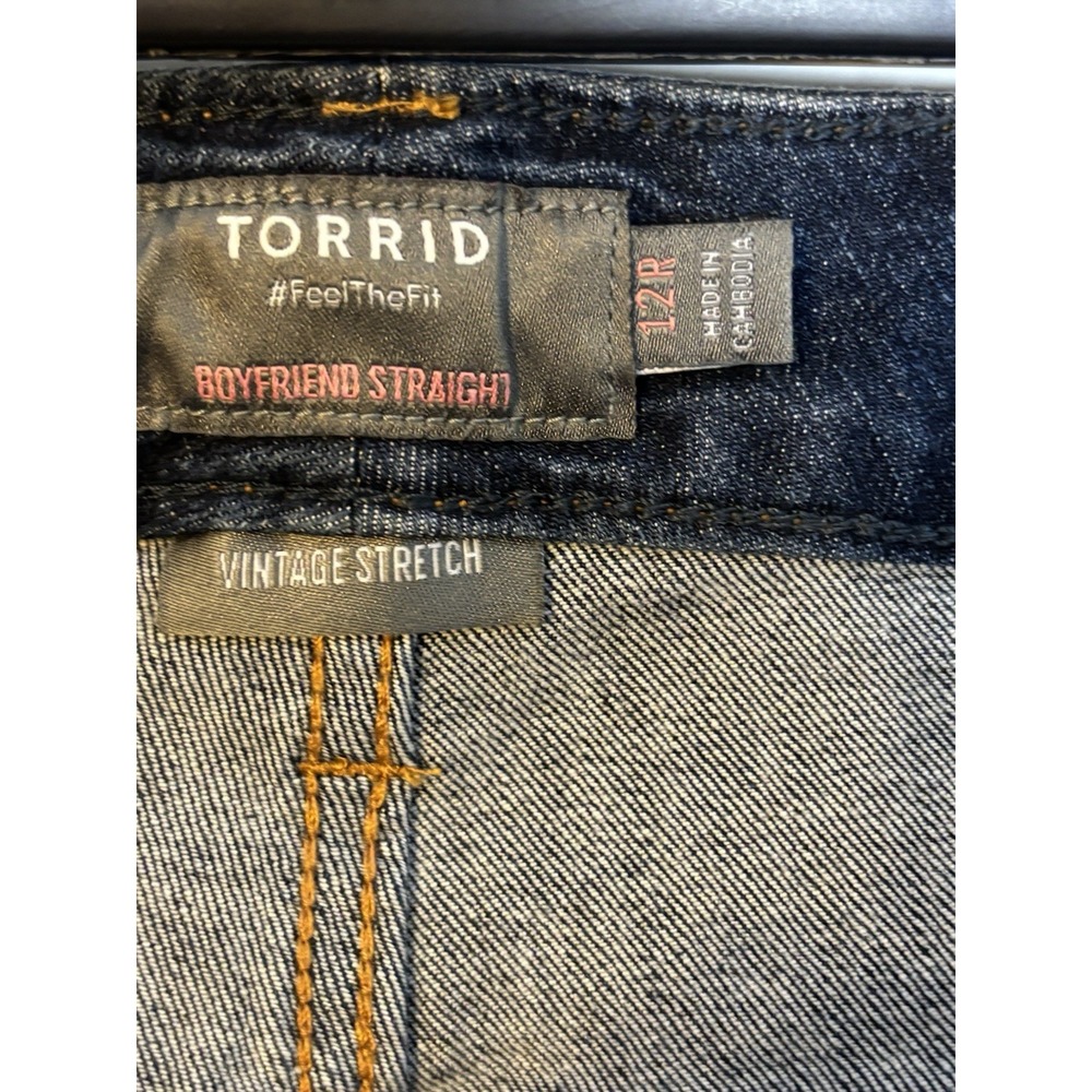 Torrid Boyfriend Straight Vintage Stretch Mid-Rise Jean Women's 12R - Picture 4 of 8